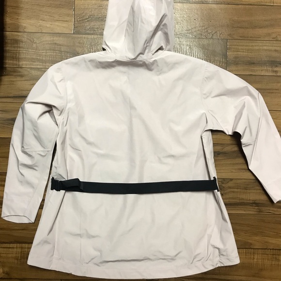 Nike Woven Tech Jacket - Picture 8 of 8